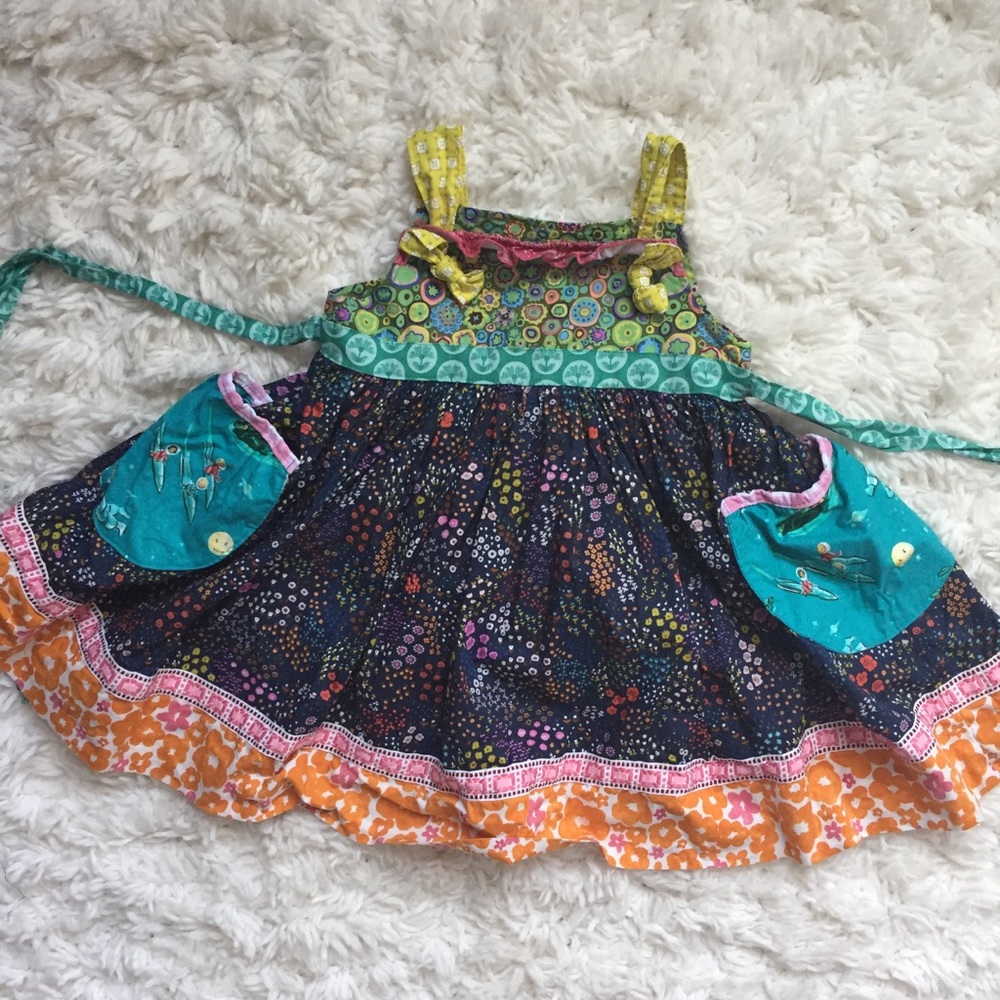 Size 4 Matilda Jane Platinum knot dress.